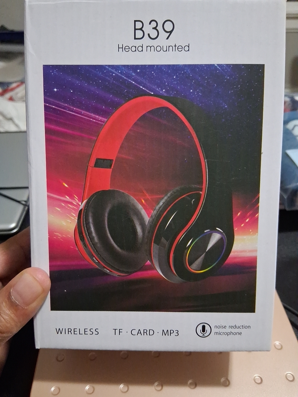 B39 Wireless Headphones in Red and Black